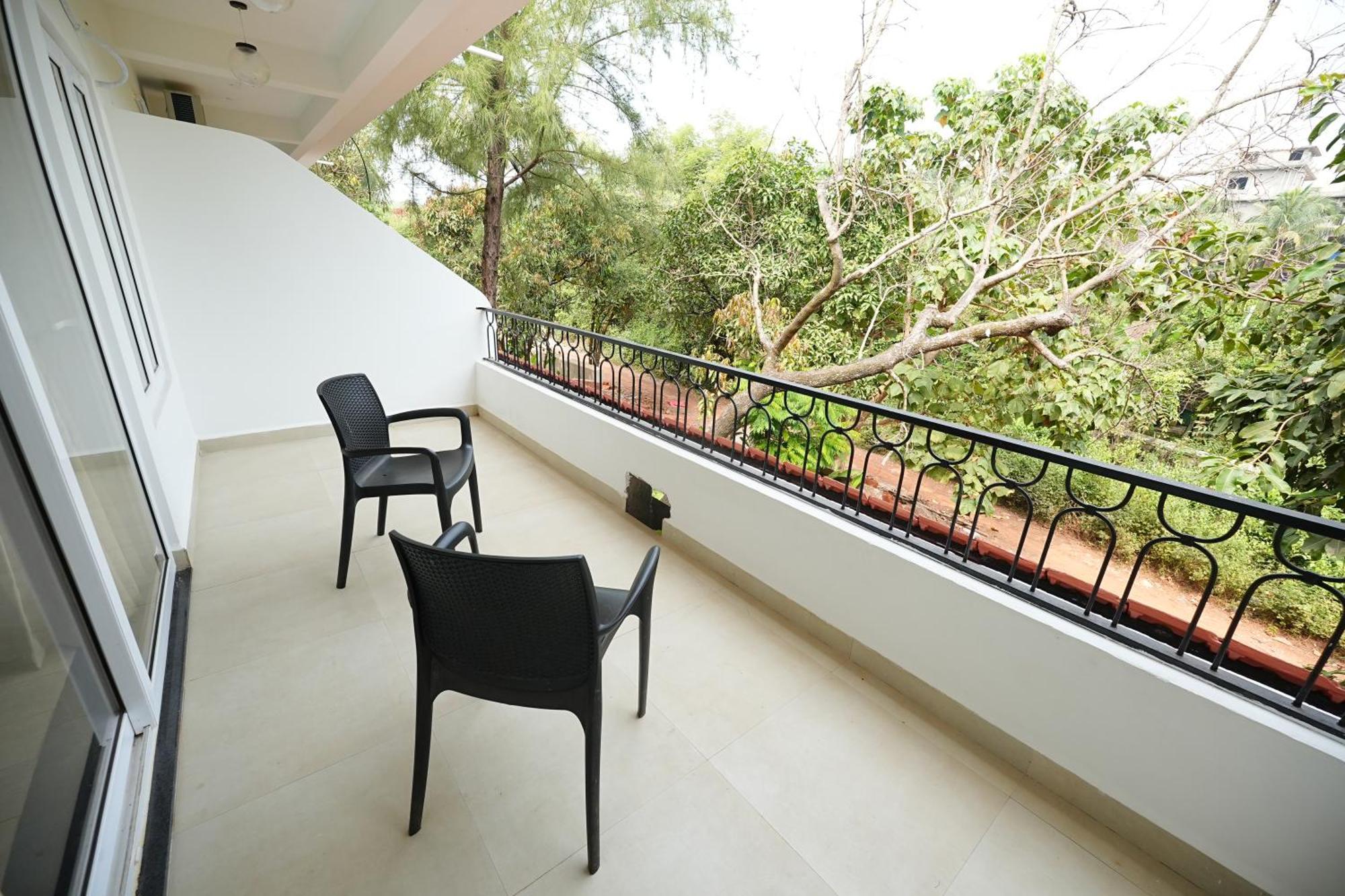 Anjuna Beach Resort Bagian luar foto