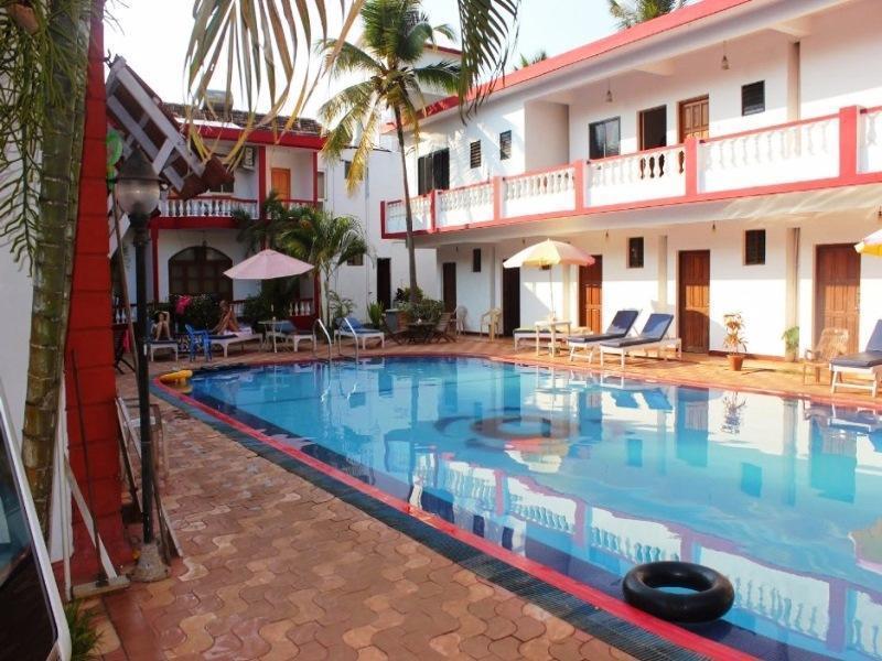 Anjuna Beach Resort Bagian luar foto